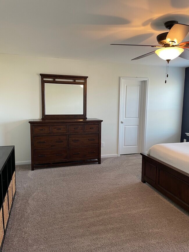 Building Photo - 108 Jersey Ln