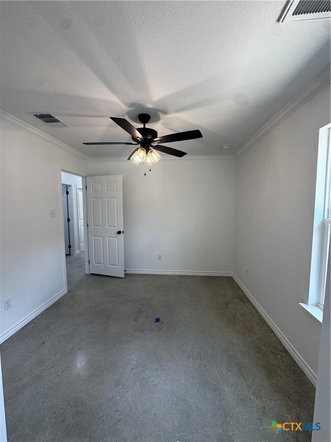 Building Photo - 209 Elbert Ln