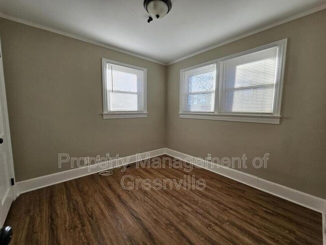 Building Photo - 436 Potomac Ave