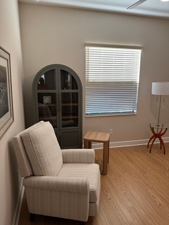 Building Photo - 9080 Isla Bella Cir