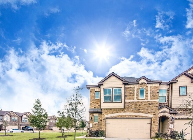 Building Photo - 3311 Rainflower Springs Ln