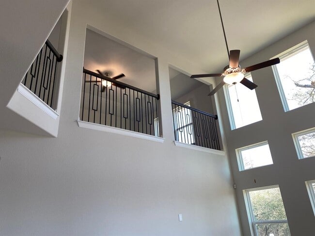 Building Photo - 370 Bright Star Ln