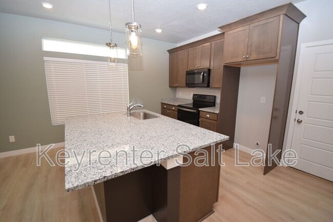 Building Photo - 214 E Allegheny Pl