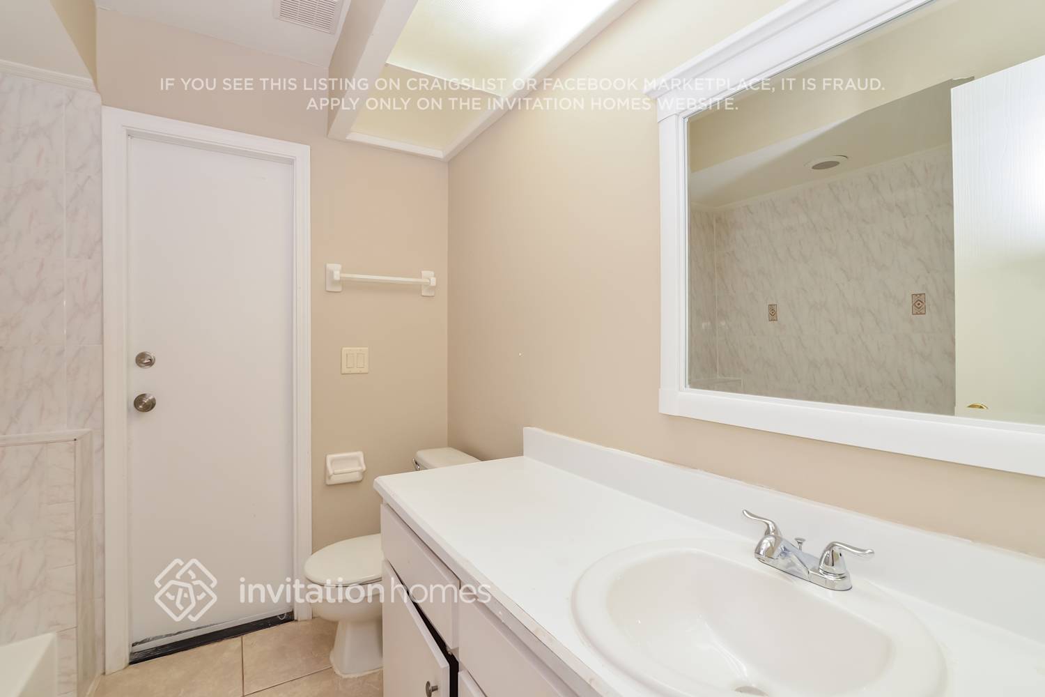 Building Photo - 2479 Otis Ave