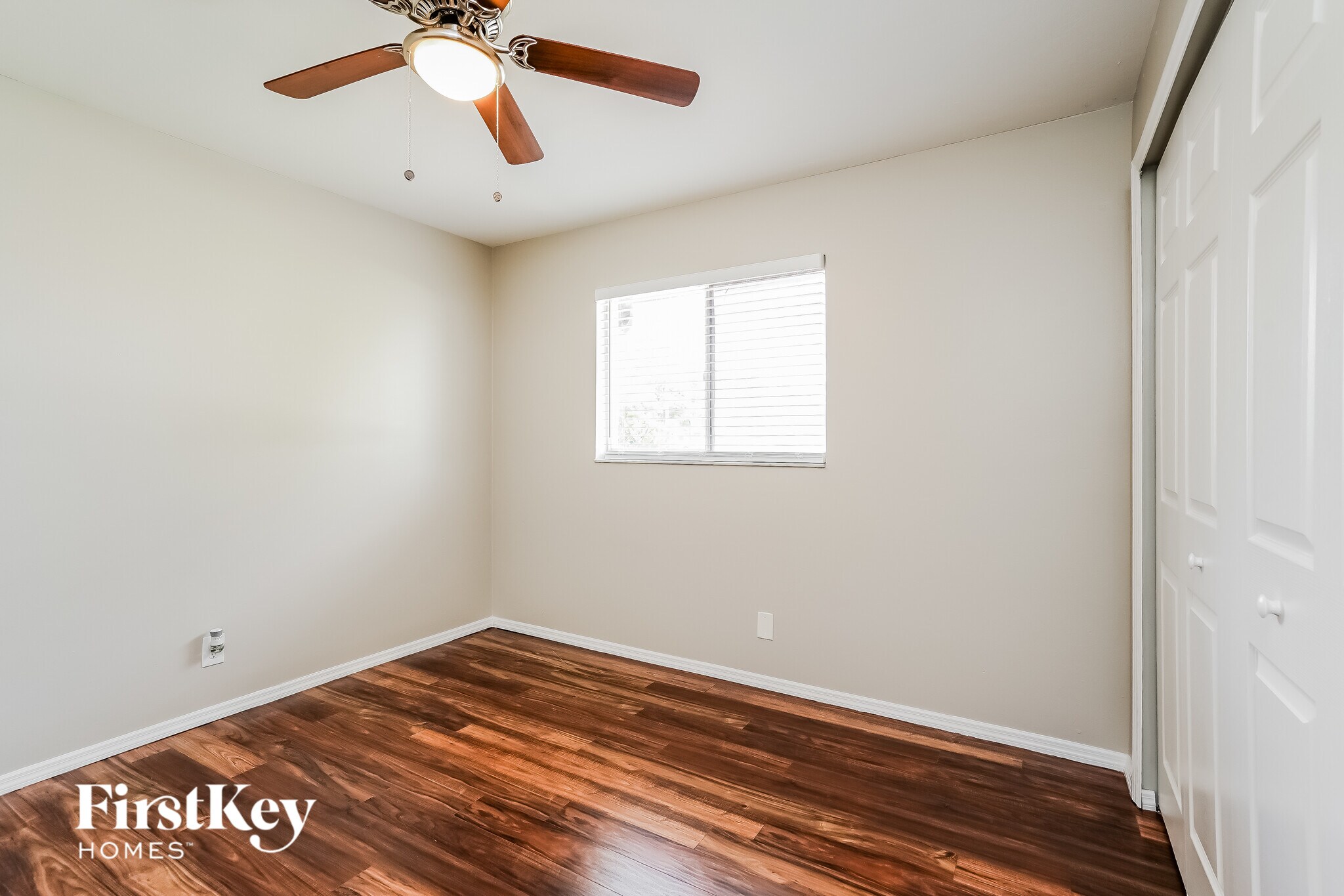 Building Photo - 17185 Phlox Dr