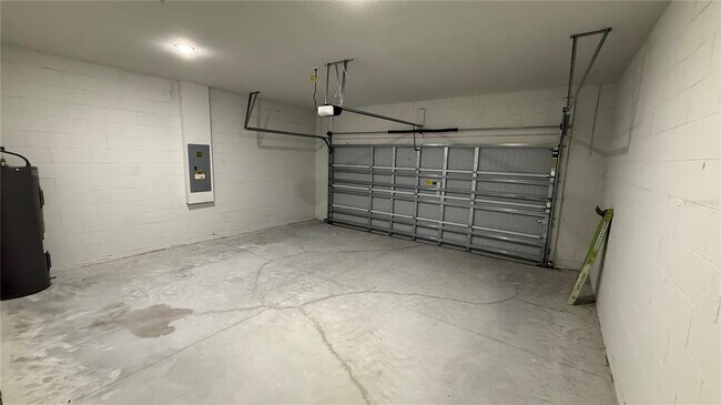 Building Photo - 6432 SW 151st St