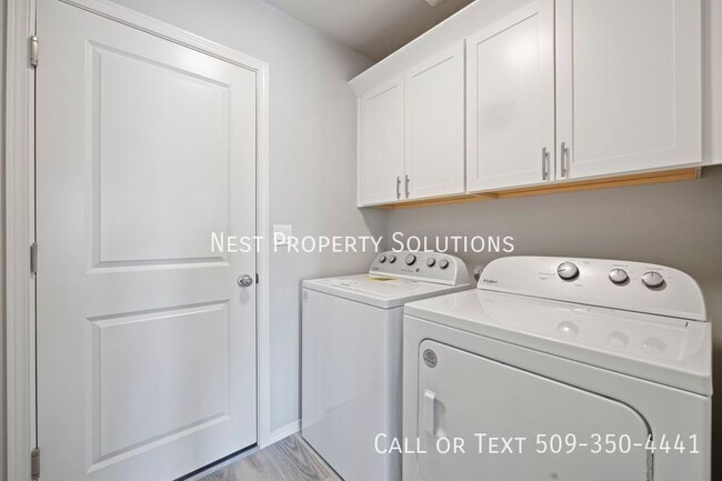 Building Photo - 913 N Washington Ct