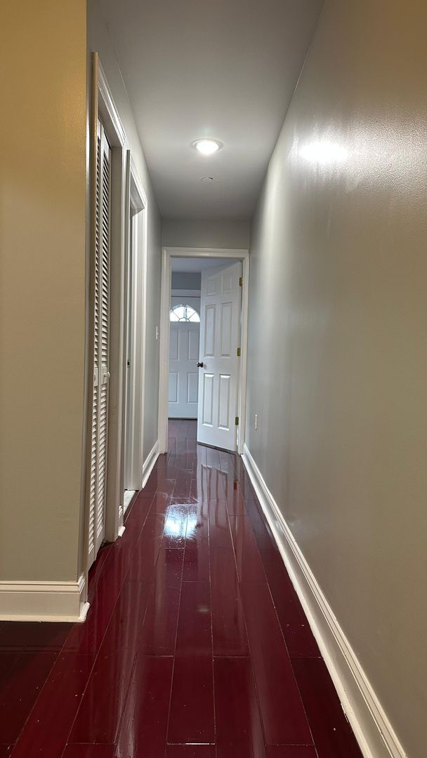 Building Photo - 1402 Willington St