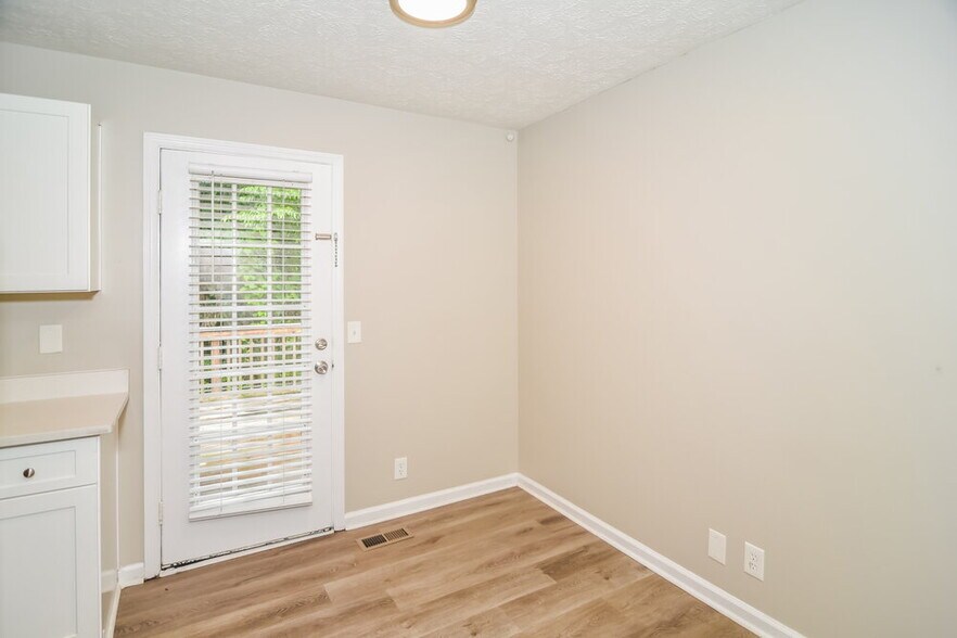 Building Photo - 4560 Whites Creek Pike