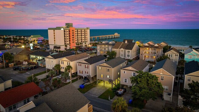 Building Photo - 113A S Yaupon Dr