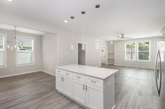 Building Photo - 3 bed 2.5 bath home in Gastonia
