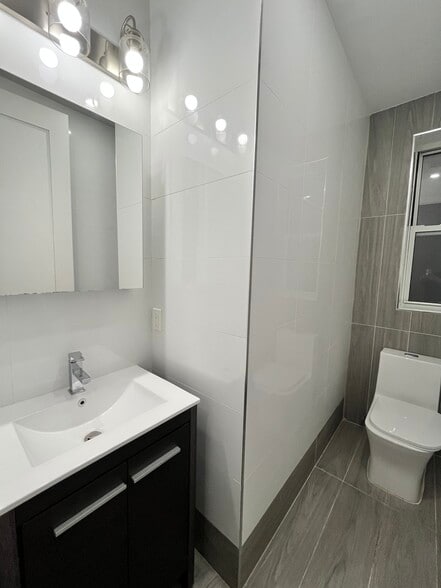 270 Hancock Ave 2 - 271 Hancock Ave