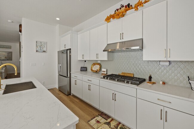 Building Photo - 9557 Carcassonne Pl