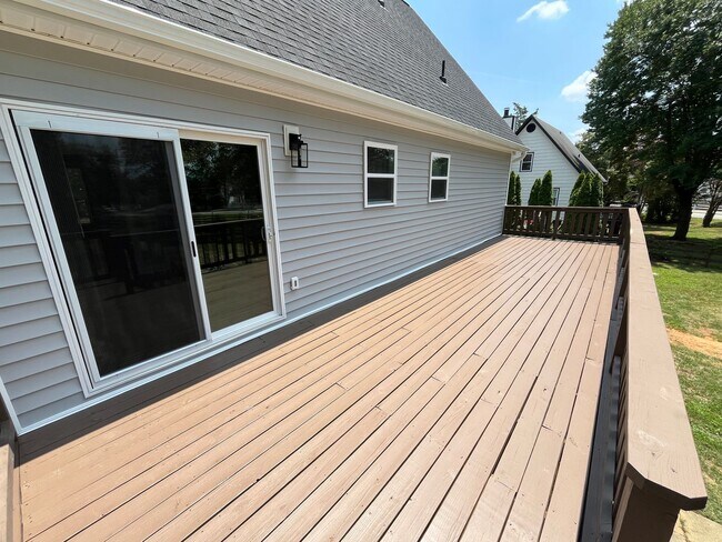 Building Photo - 1775 Ralee Dr