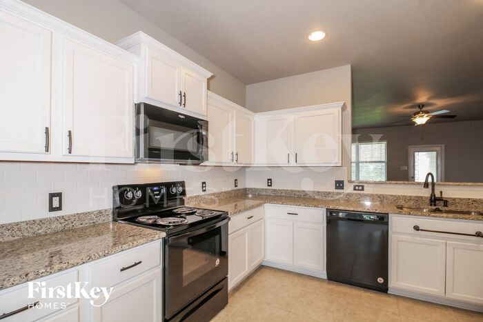 Building Photo - 4612 Conley Ln