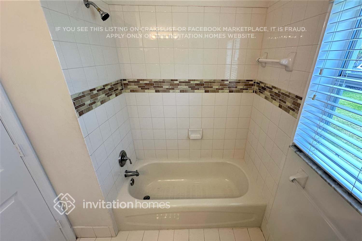 Building Photo - 2188 N 72nd Terrace