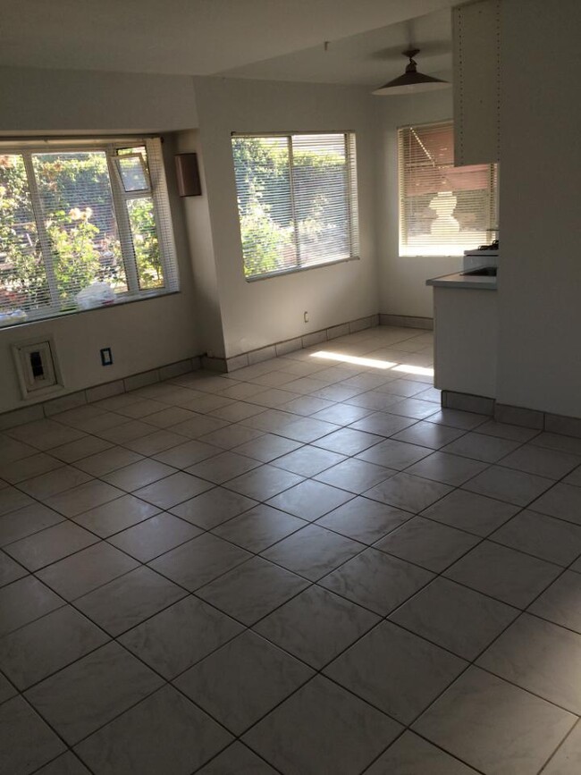 Living room dining area - 1621 S 7th St