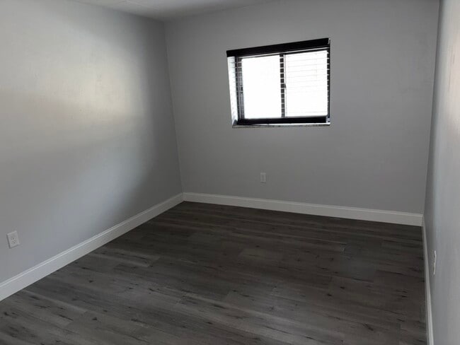 Building Photo - 3457 Evergreen Rd