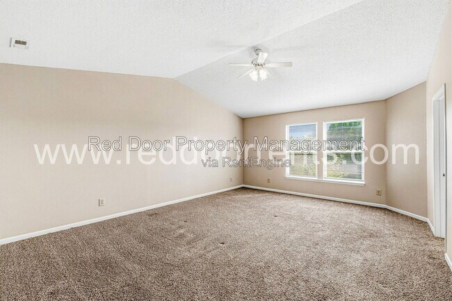 Building Photo - 6533 Newstead Dr