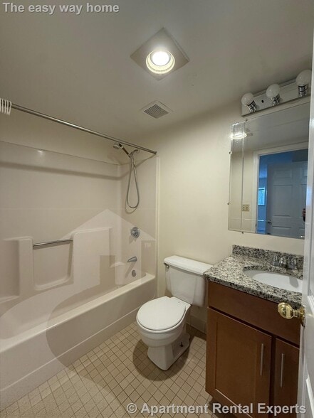 Building Photo - 345 Franklin St