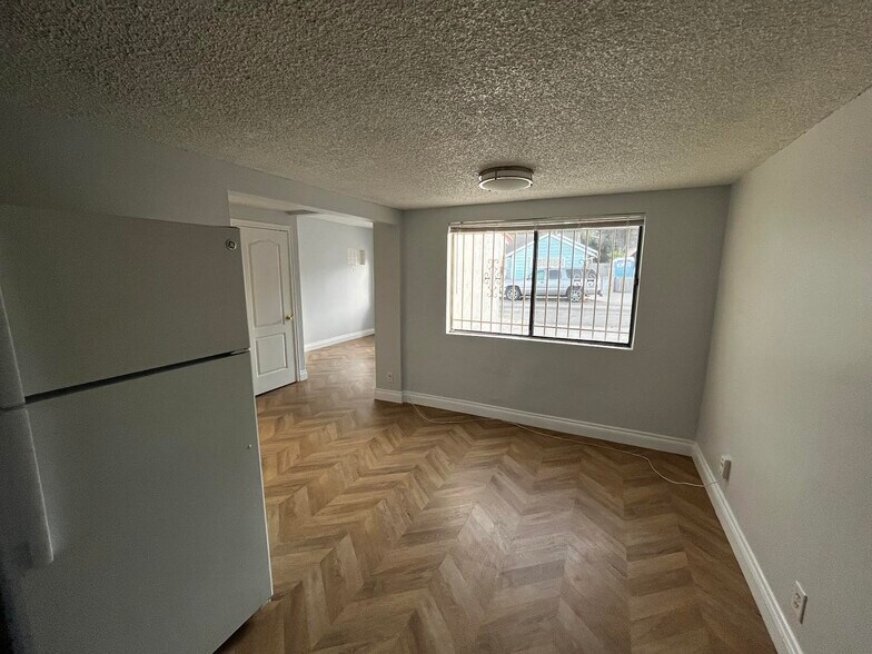 Building Photo - 1707 261st St