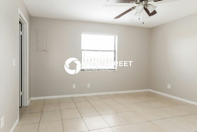Building Photo - 3 Bedroom Pet-Friendly Home in Port St Lucie, FL with Main Street Renewal