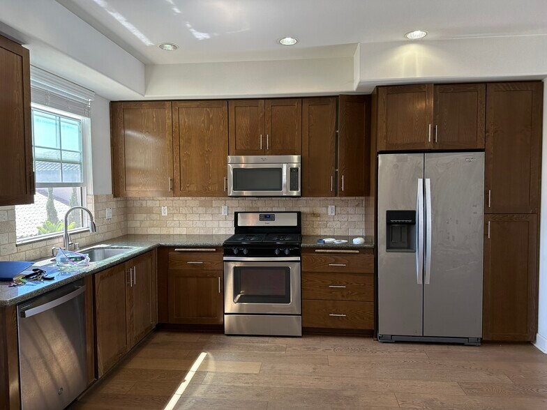kitchen - 130 N Garden St