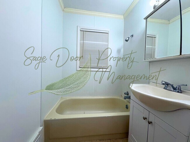 Building Photo - CHARMING HOME WITH GARAGE, LARGE BASEMENT,...