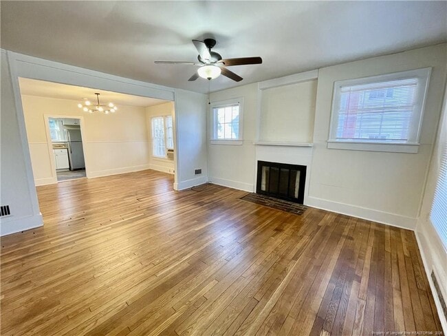 Building Photo - 117 Woodside Ave