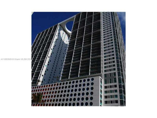 Building Photo - 55 SE 6th St