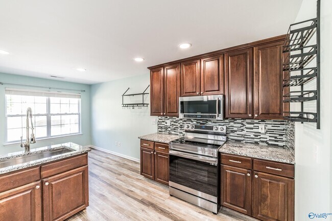 Building Photo - 128 Wilder Dr