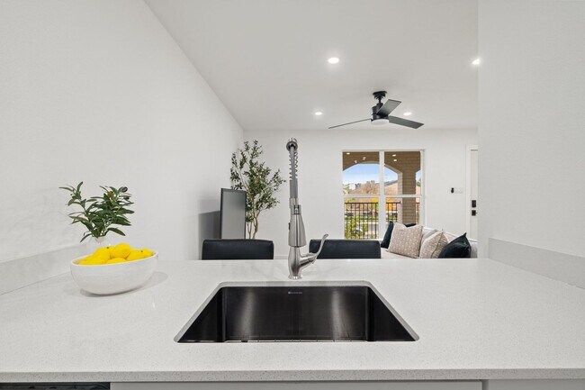 Building Photo - Adelynn At Mueller