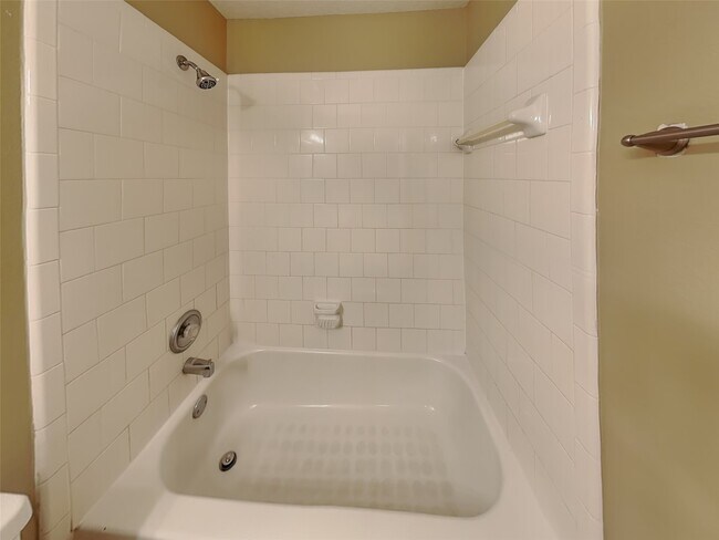 Building Photo - 17238 S Summit Canyon Dr