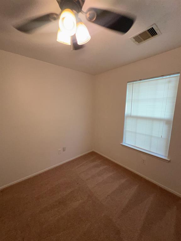 Building Photo - 6333 Settlers Square Ln