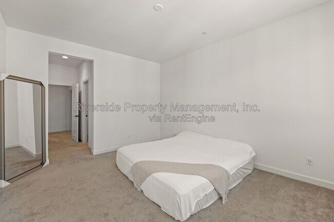 Building Photo - 3530 E Delight Paseo