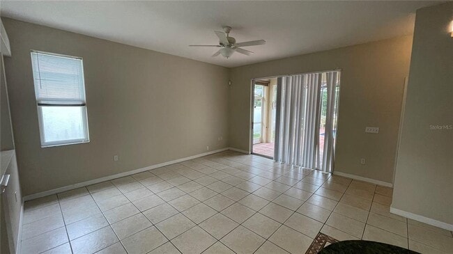 Building Photo - 6214 White Clover Cir