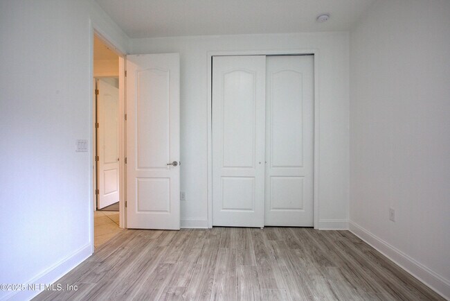 Building Photo - 174 Antilles Rd