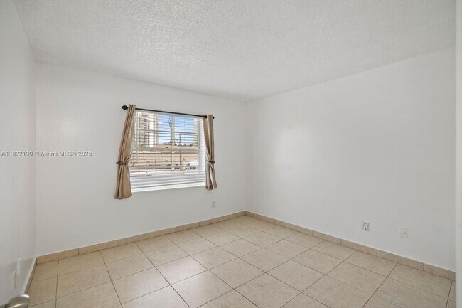 Building Photo - 18100 Atlantic Blvd