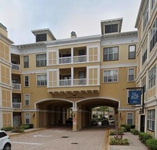 Building Photo - 860 N Orange Ave