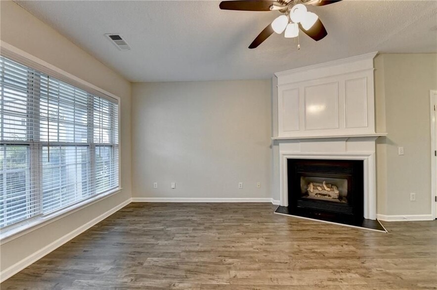 Building Photo - 3415 Oxwell Dr NW