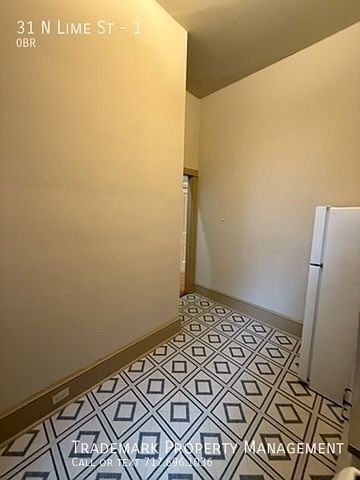 Building Photo - 31 N Lime St