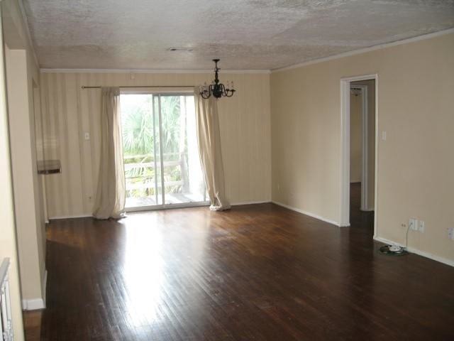 Building Photo - 2020 Buffalo Terrace
