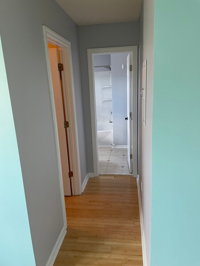 Master Bedroom/Hallway - 104 Pine Creek Dr