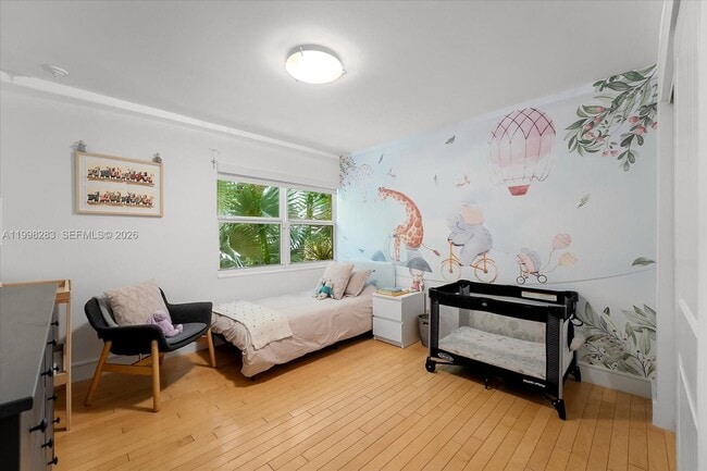 Building Photo - 2721 SW 22nd Ave