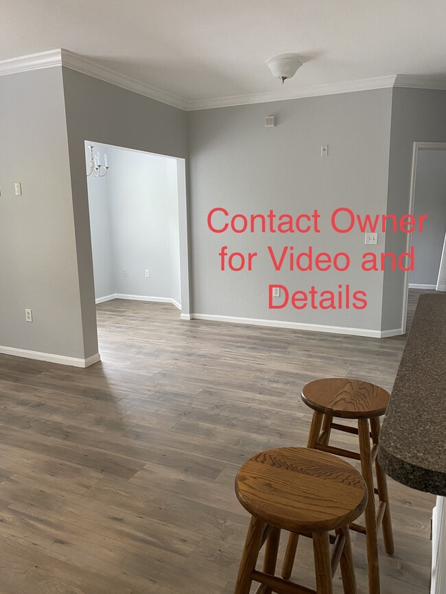 Building Photo - 2279 Portofino Pl