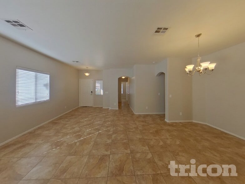 Building Photo - 36907 W Mondragone Ln