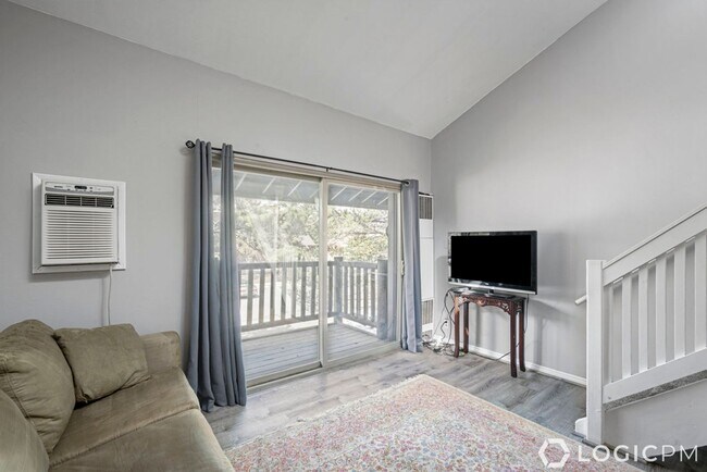 Building Photo - Cozy Condo in Park City!