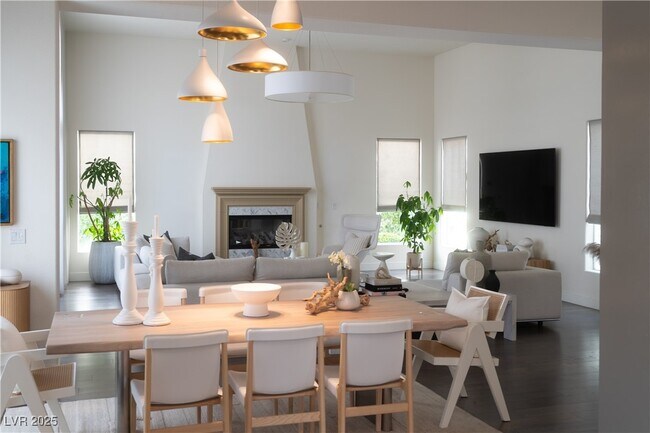 Building Photo - 11824 Kingsbarns Ct