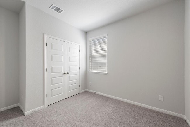 Building Photo - 1212 Wild Leaf Wy