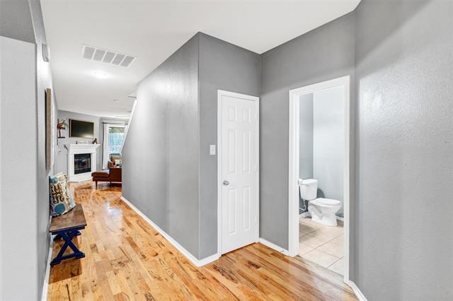 Building Photo - 221 Brookdale Dr